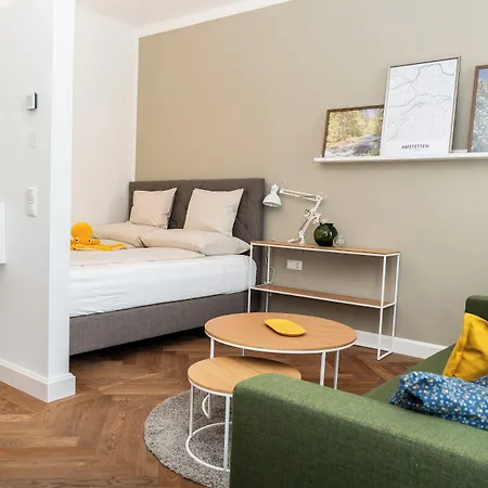 Twenty Five - Work & Life Apartman *