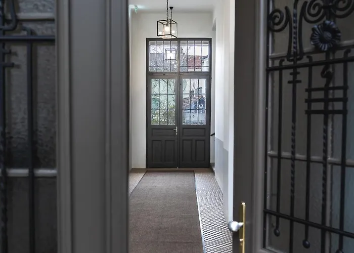 Twenty Five - Work & Life アムシュテッテン