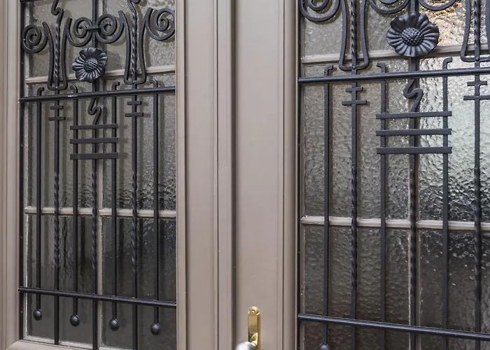 Twenty Five - Work & Life アパート