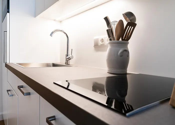 Twenty Five - Work & Life アムシュテッテン